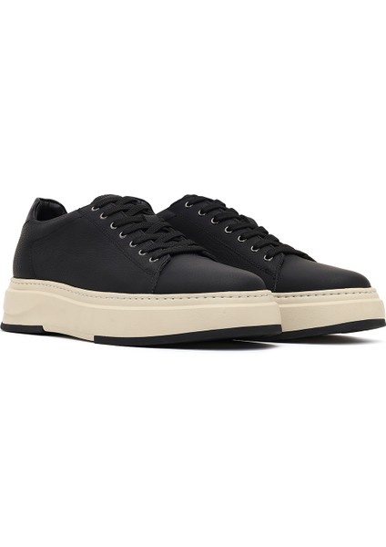 Erkek Siyah Bağcıklı Kalın Tabanlı Deri Sneaker 25WFD6124FT modelleri