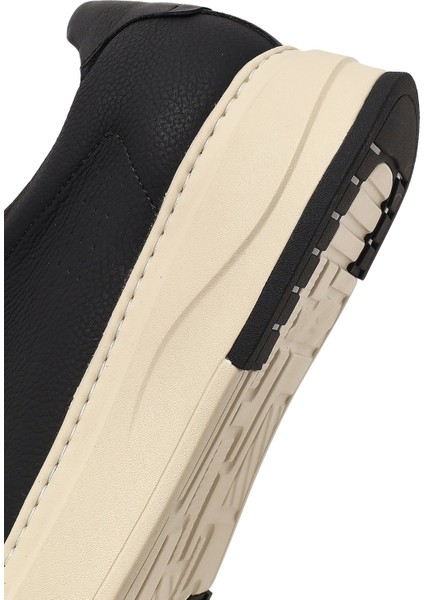 Erkek Siyah Bağcıklı Kalın Tabanlı Deri Sneaker 25WFD6124FT