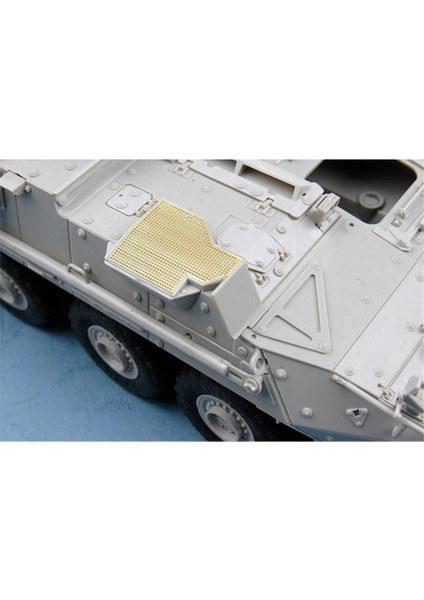01574 1/35 Ölçek, M1132 Stryker Mühendis Ekibi Aracı ve Lwmr-Mayın Temizleme Aparatı, Plastik Model Kiti fırsatları