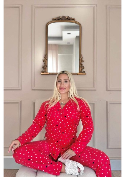 Kırmızı Point Heart Desenli Önden Düğmeli Peluş Polar Pijama Takımı fırsatları