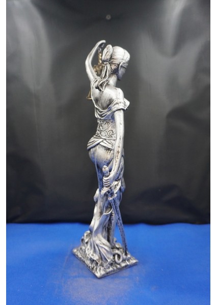 Themis Adalet Tanrıçası Heykeli – 44 cm Dekoratif Biblo, Ev & Ofis Aksesuarı Gümüş
