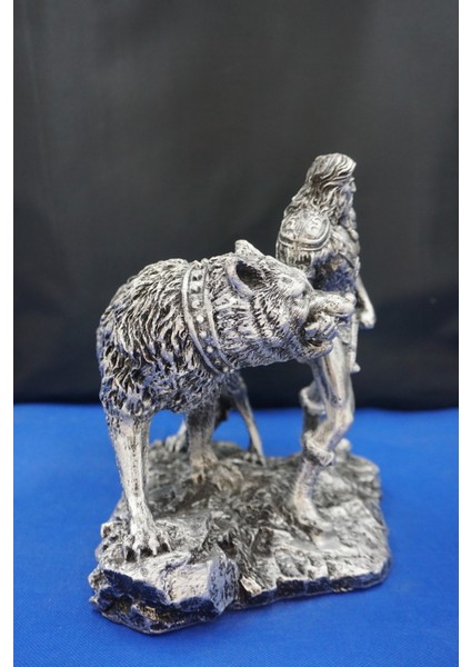 Tyr Savaş Tanrısı Heykeli - Kurtlu Try Biblo - 26 cm Mitolojik Obje Hediyelik Dekor Gümüş modelleri