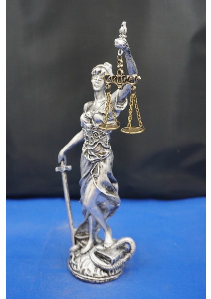 Themis Adalet Tanrıçası Heykeli – 30 cm Avukatlar Için Dekoratif Biblo, Ev & Ofis Aksesuarı Gümüş fiyatları