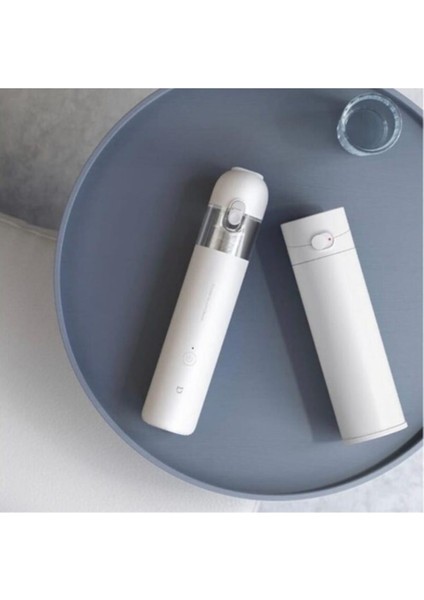 Gri Mini Şarjlı El Süpürgesi, Pratik ve Hafif Temizlik Aracı