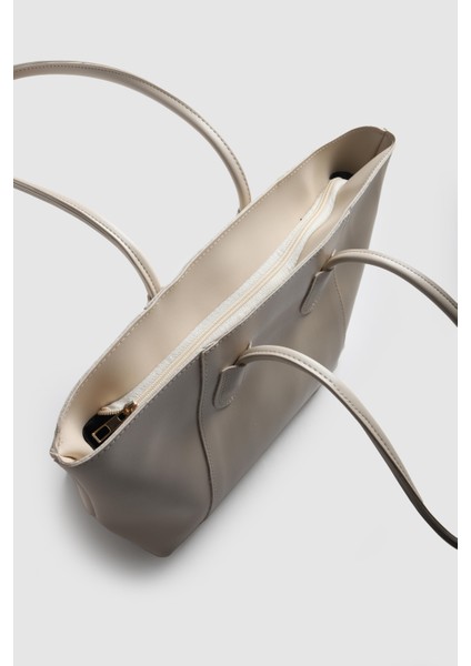 Lagraccio Paris Kadın Mors Büyük Boy Omuz Çantası Krem modelleri