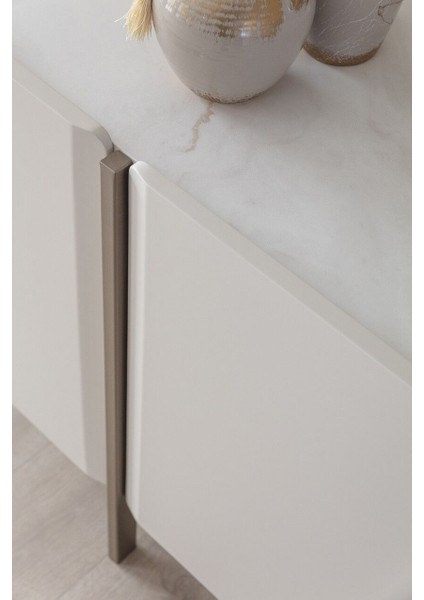 Milano Vol3 Dining Room