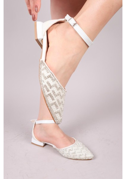 Ecgın Inci Taş Detaylı Bilekten Bağlı Babet Sedef