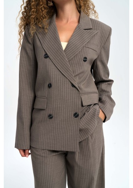 Bianda Çizgili Füme Blazer