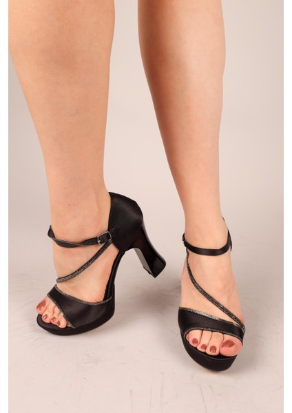 Marion Tek Taş Biyeli Saten Platform Topuklu Ayakkabı Siyah modelleri