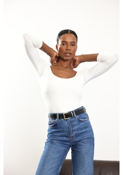 Ekru Sırt Detaylı Bodysuit 17107