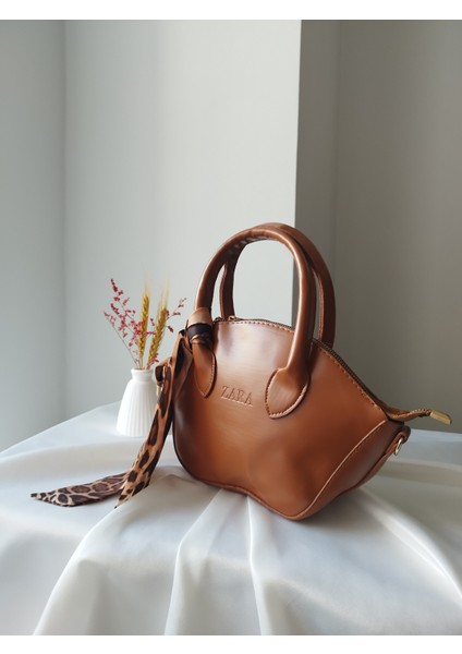 Diana Model Fular Detaylı Kahverengi Deri Kadın El ve Omuz Çantası