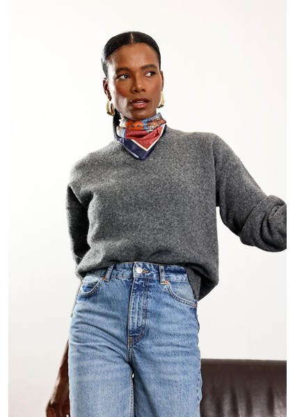 Antrasit Bisiklet Yaka Yumuşak Dokulu Triko 251297