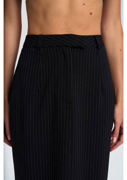 Bruno Çizgili Lacivert Etek
