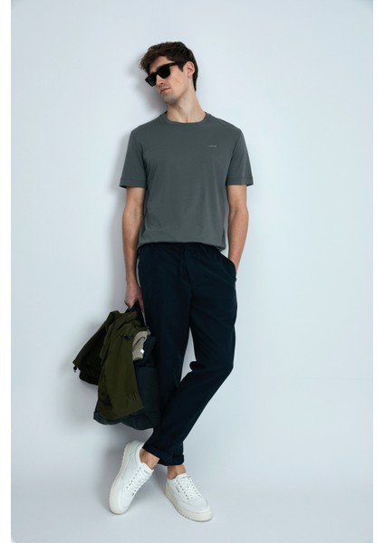 Bran Modern Grafik T- Shirt Siyah