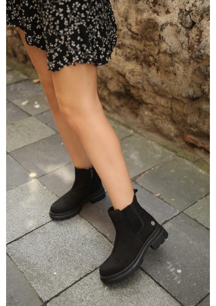 1660 Hakiki Deri Yanları Lastik Detaylı Tırtıklı Kalın Taban Fermuarlı Bot fırsatları