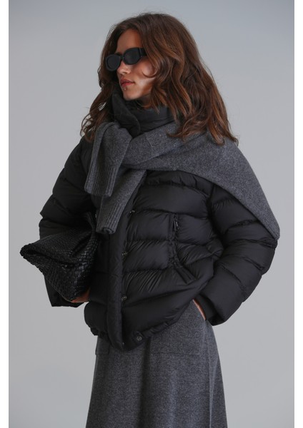 Rose Kaz Tüyü Kadın Mont Siyah