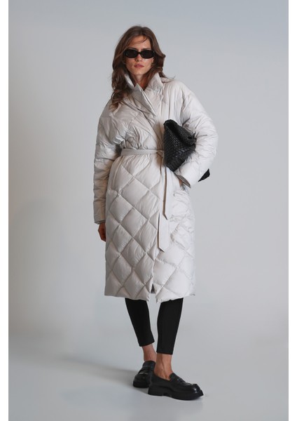 Lucy Kaz Tüyü Kadın Mont Siyah