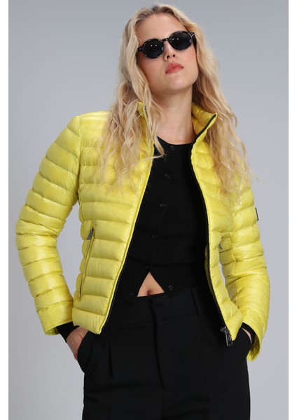 Mary Kaz Tüyü Kadın Mont Siyah