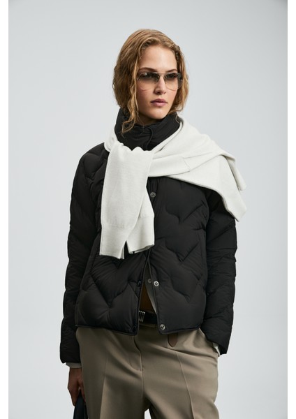 Desert Kaz Tüyü Kadın Mont Siyah