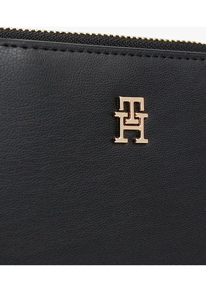 Th Icon Orta Boy Fermuarlı Kapaklı Kadın Siyah Cüzdan AW0AW17742BDS fırsatları