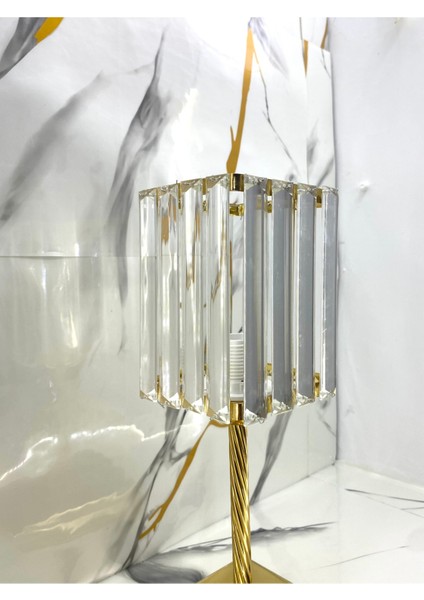 Gold Kaplama Kare Ayaklı Küp Kristal Cam Şapkalı Modern Abajur Modelleri fiyatları