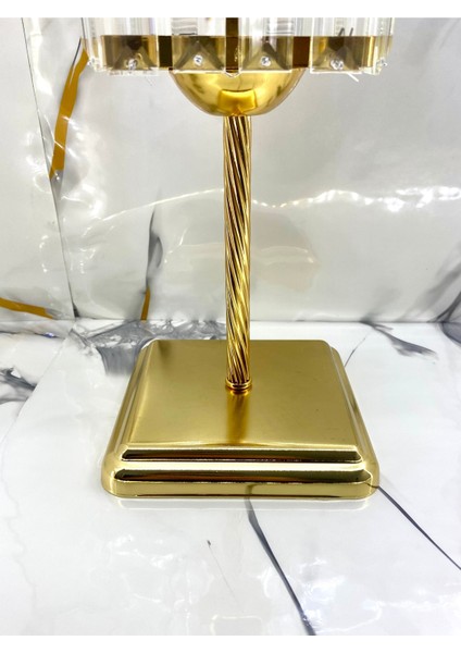 Gold Kaplama Kare Ayaklı Küp Kristal Cam Şapkalı Modern Abajur Modelleri modelleri