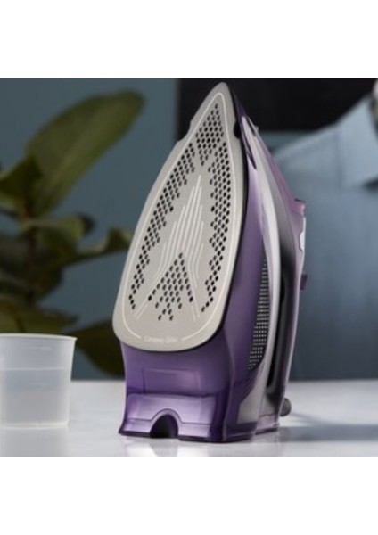 Mor Buharlı Ütü, Seramik Taban, Güçlü Buhar, 2600 W fiyatları