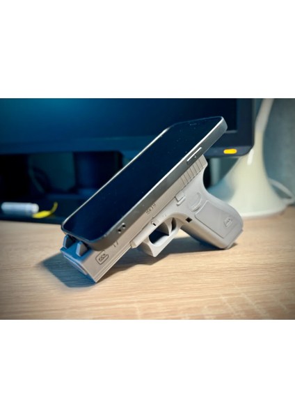 GLOCK17 Masaüstü Telefon Tutucu | Dayanıklı ve Şık Tasarım | Dekoratif Telefon Standı