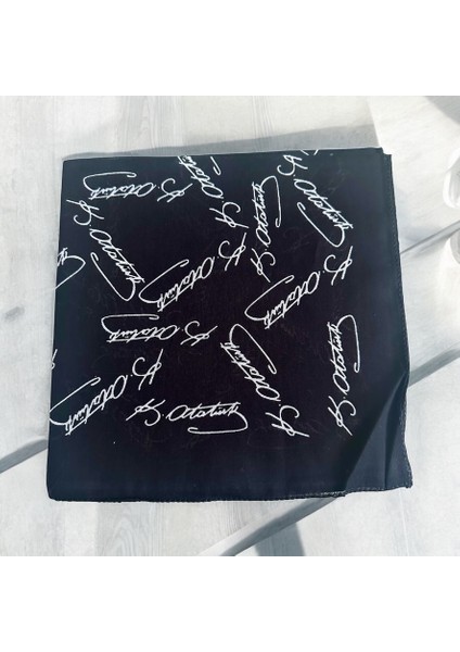 Atatürk Imzalı Siyah Unisex %100 Koton Bandana 23 NISAN,29EKIM fiyatları