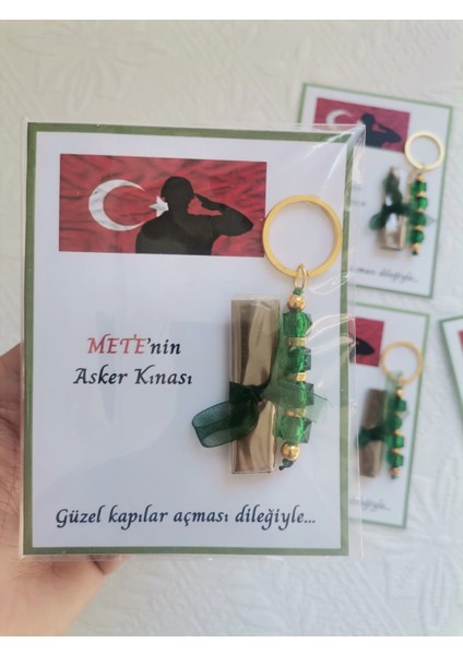100 Adet Kişiye Özel Asker Kına Hatırası Dağıtmalık Hediyelik Yeşil Anahtarlık ve Paketlenmiş Kına