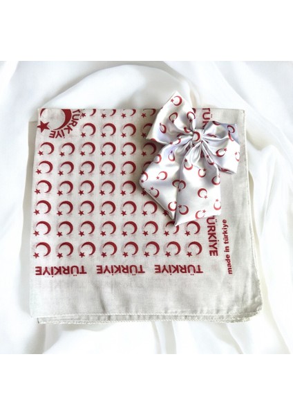 Beyaz Renk Ay Yıldız Desenli Bandana ve Fiyonk Toka Seti 23 NISAN,29EKIM