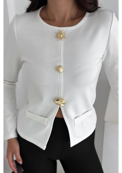 Kadın Düğme Detaylı Cepli Bluz – Karakterli & Modern Stil fırsatları