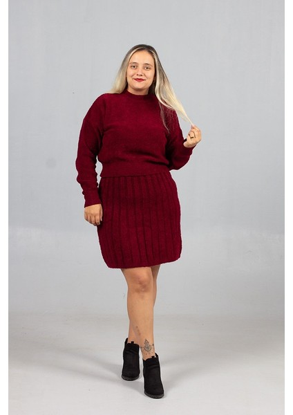 Bordo Enerjisi! 46 Bedene Kadar Tam Uyumlu Triko Etek Kazak Takım fırsatları