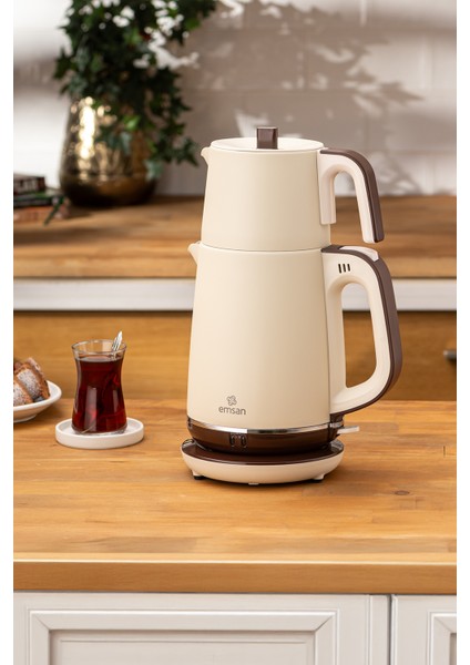 Nostaljik Görünümlü Bej Çay Makinesi, Şık ve Kullanışlı Tasarım