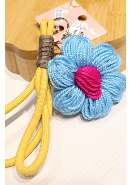 Örme Çiçek Desenli Gösterişli Anahtarlık fiyatları