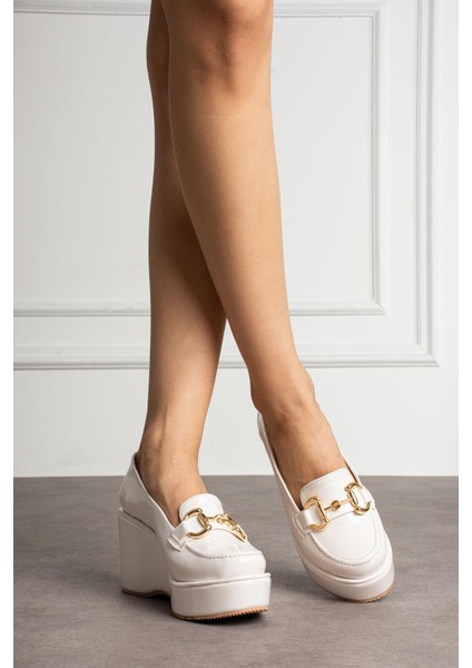 Dolgu Topuklu Tokalı Kadın Ayakkabı modelleri