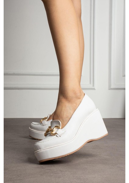 Dolgu Topuklu Tokalı Kadın Ayakkabı fiyatları