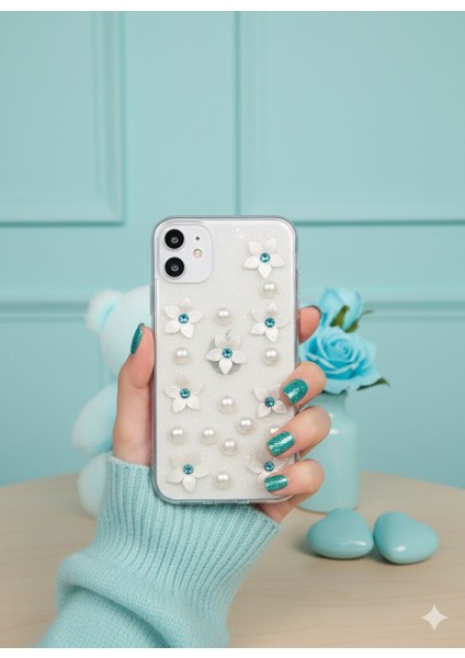 Iphone 11 Uyumlu 3D Kabartmalı Amazon Zambağı ve Inci Süslemeli Kılıf