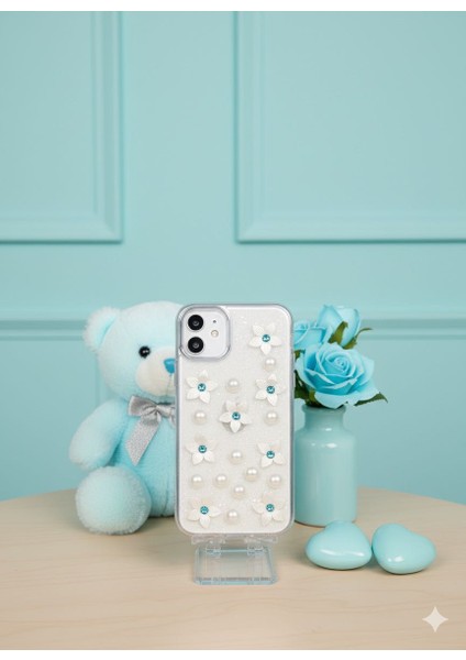 Iphone 11 Uyumlu 3D Kabartmalı Amazon Zambağı ve Inci Süslemeli Kılıf fırsatları