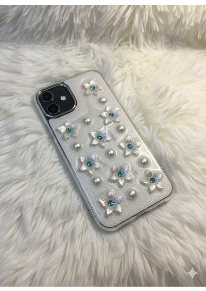 Iphone 11 Uyumlu 3D Kabartmalı Amazon Zambağı ve Inci Süslemeli Kılıf indirimleri