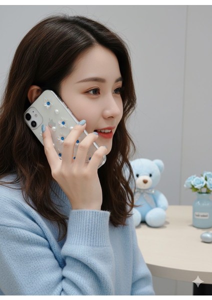 Iphone 11 Uyumlu 3D Kabartmalı Amazon Zambağı ve Inci Süslemeli Kılıf fırsatları