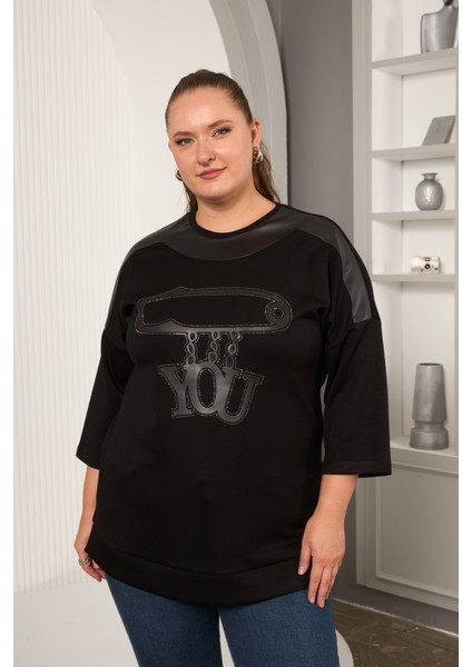 Büyük Beden Deri Detaylı Baskılı Bluz