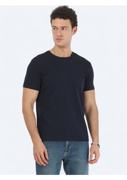 Lacivert Bisiklet Yaka Pamuk Karışımlı T-Shirt