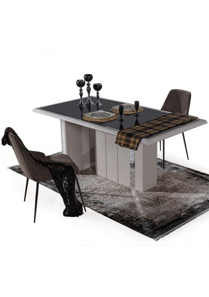 Elizmo Yemek Sandalyesi