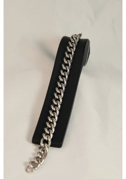 Kalın Iç Içe Geçen Halka Zincir Bileklik 22CM 10MM fırsatları