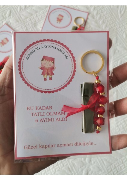 100 Adet Kişiye Özel 6 Ay Kına Hatırası Kırmızı Anahtarlık ve Paketlenmiş Kına Dağıtmalık Hediyelik fırsatları