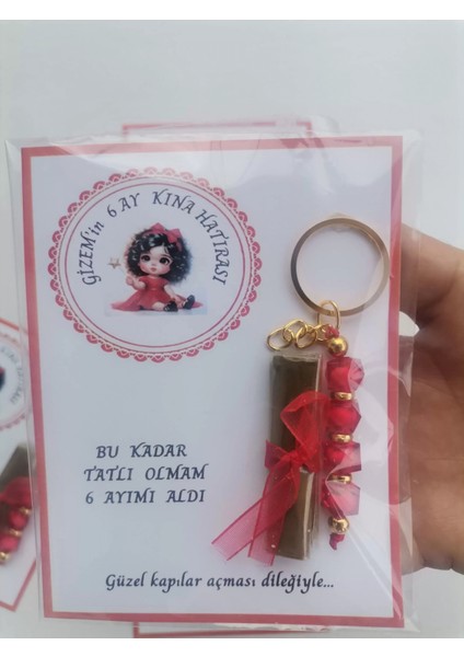 100 Adet Kişiye Özel 6 Ay Kına Hatırası Kırmızı Anahtarlık ve Paketlenmiş Kına Dağıtmalık Hediyelik
