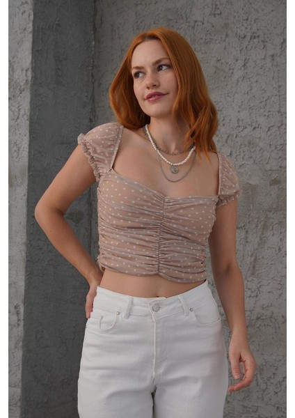 Puantiyeli Belden Oturtmalı Tül Krem Bluz indirimleri