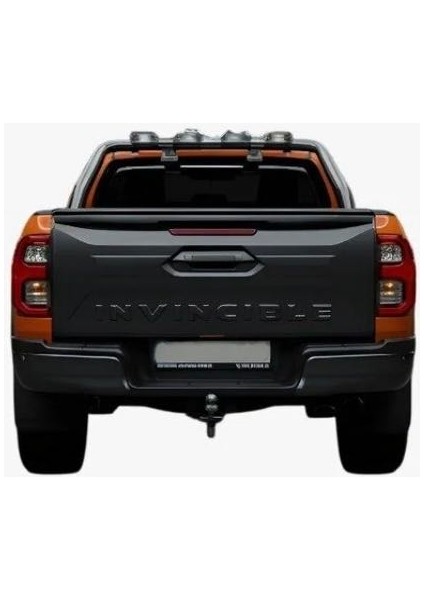 Toyota Hilux Invincible Bagaj Kapak Kaplama Kabartma