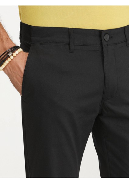 Siyah Düz Dokuma Slim Fit Casual Pamuk Karışımlı Pantolon
